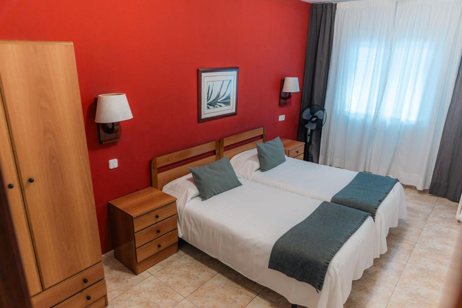 Hostal Regina Бланес Екстер'єр фото