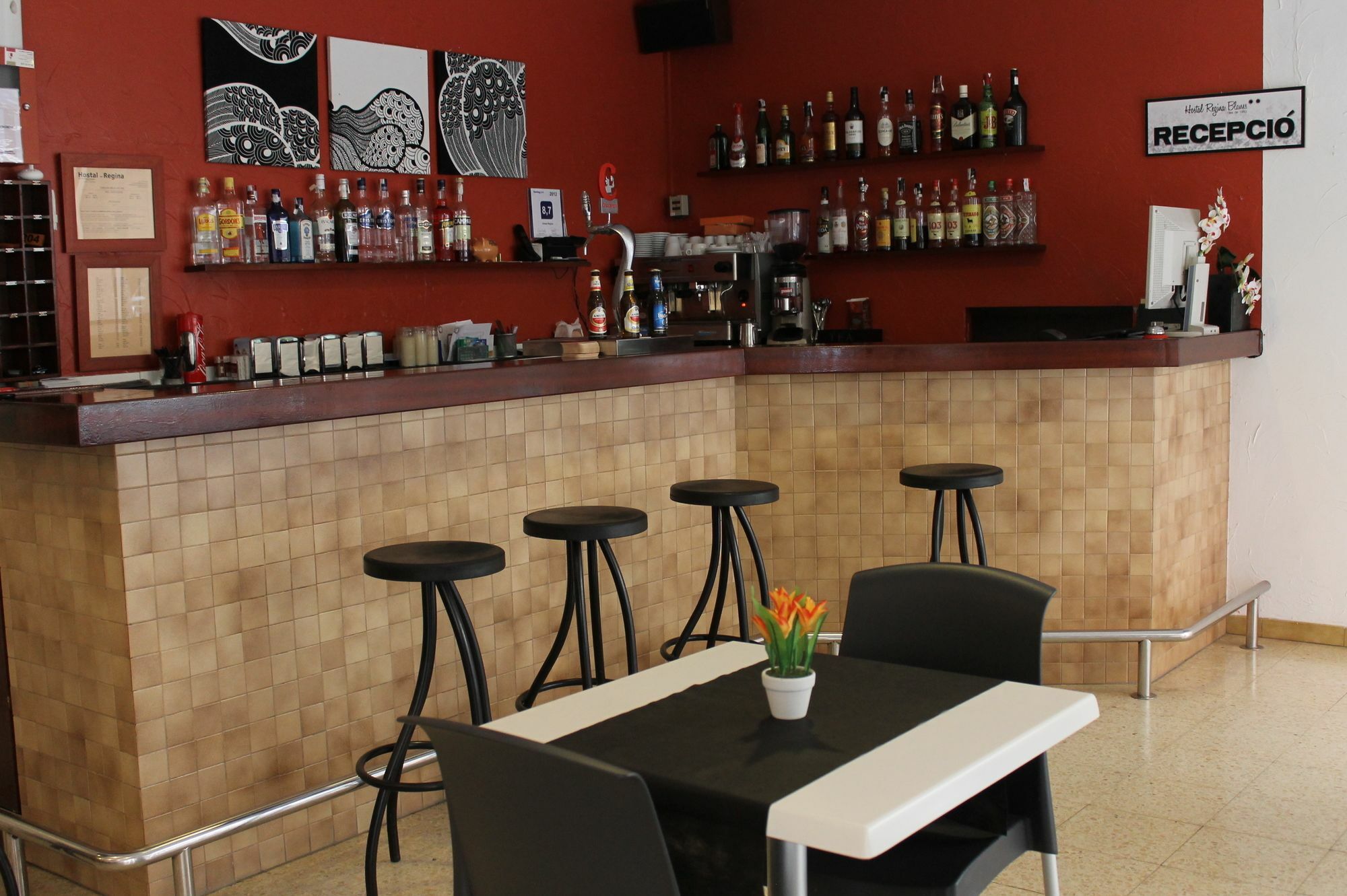 Hostal Regina Бланес Екстер'єр фото